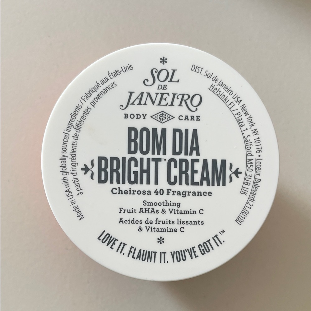 Sol de Janeiro Bom Dia Bright Cream - White
